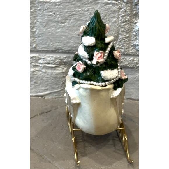 Vintage Christmas Swan Ornament Decoration Roses Pearls - Picture 4 of 7